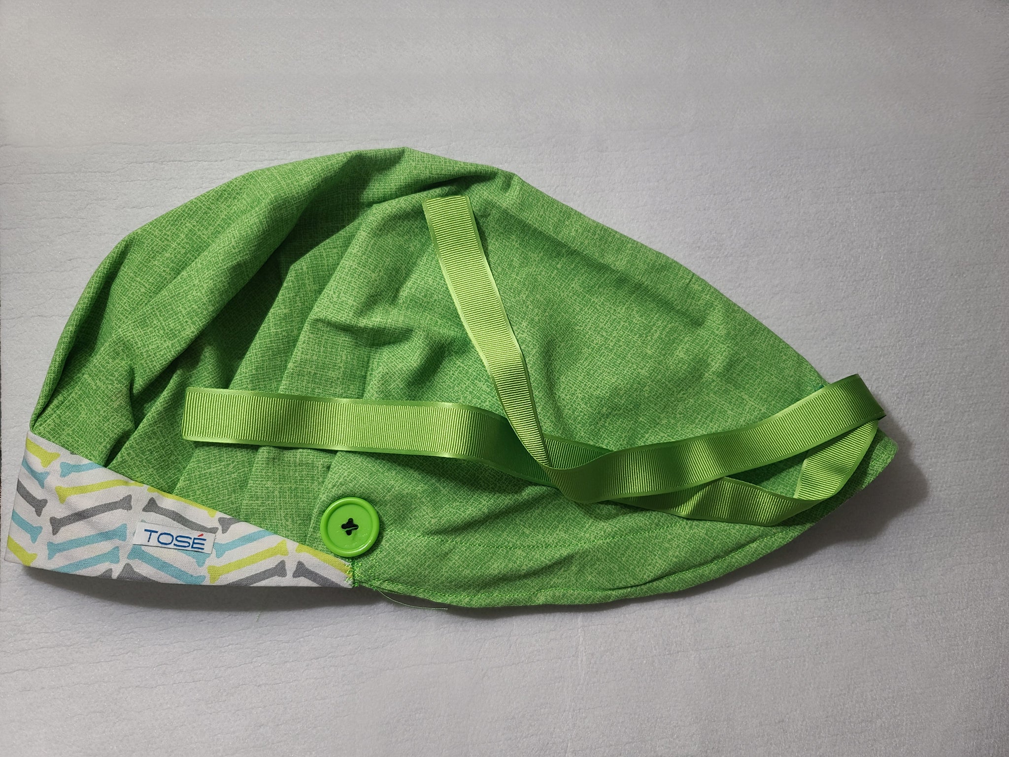 Bones(Textured Green) Bouffant Scrub Bonnet